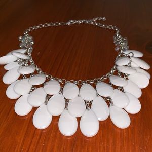 Francesca's Collections Jewelry - Francesca’s Statement Necklace Francesca's Collections Jewelry - Francesca’s Statement Necklace